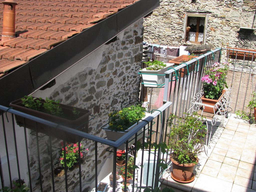 Casa Med Holiday Home Isolabona Exterior photo